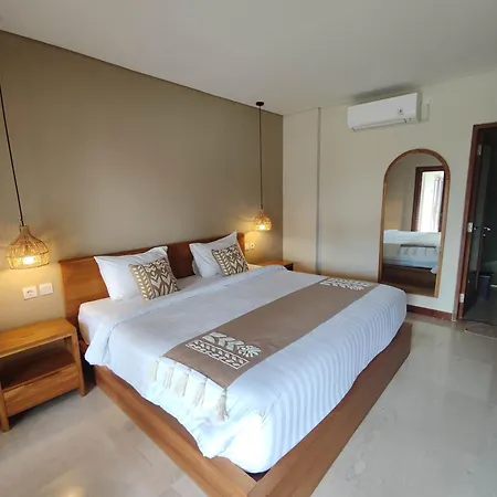 Lovecho Villa & Room Unit Canggu