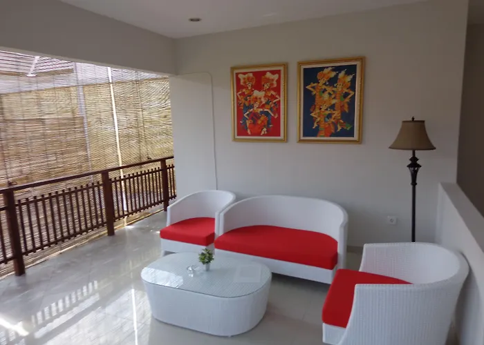 Hotel Lovecho & Unit Canggu (Bali)